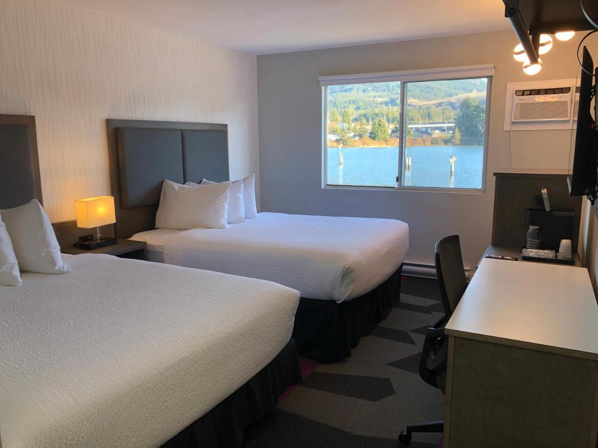 세첼트 The Spot At Porpoise Bay 모텔 외부 사진